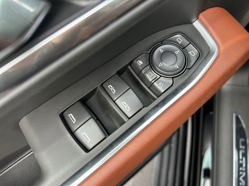 New 2025 GMC Sierra 2500 Denali Ultimate w/ Max Trailering Package image 23