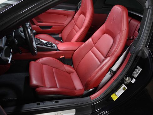 Used 2022 Porsche 911 Targa 4S AWD/4WD image 7