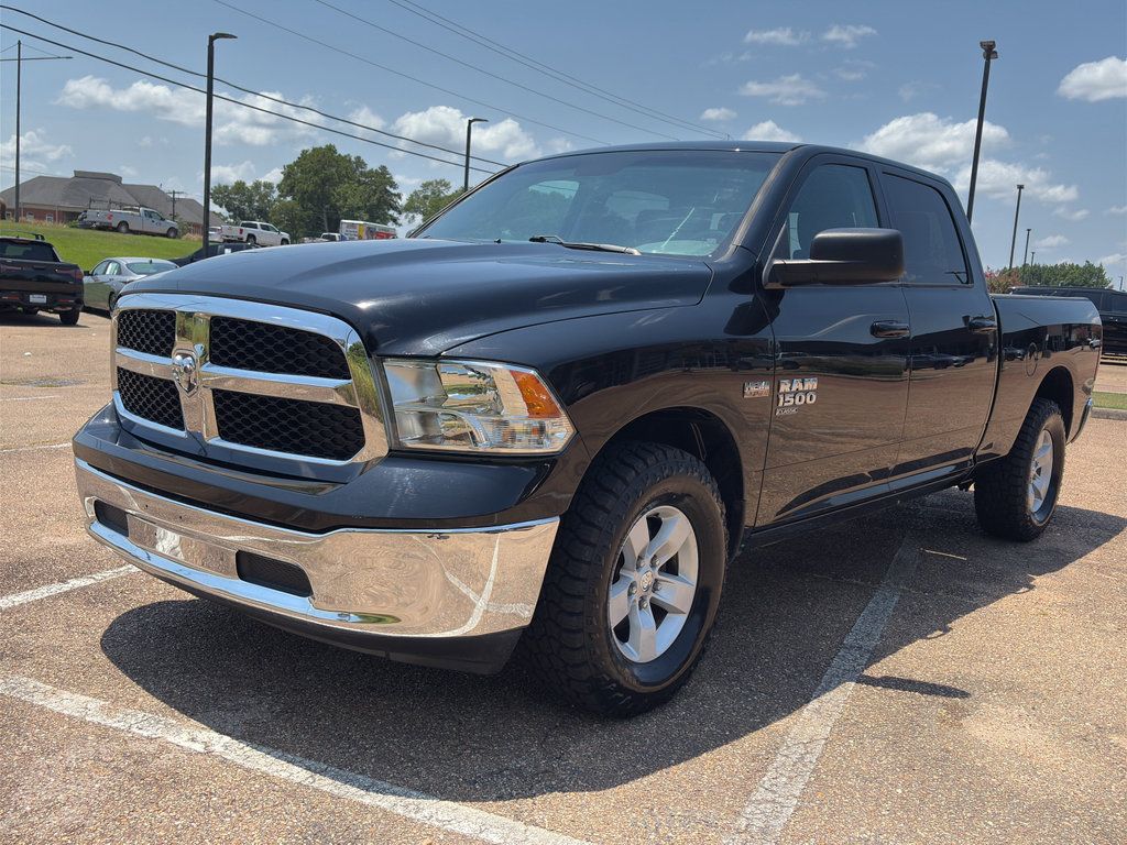 Used 2020 RAM 1500 Classic SLT AWD/4WD image 26