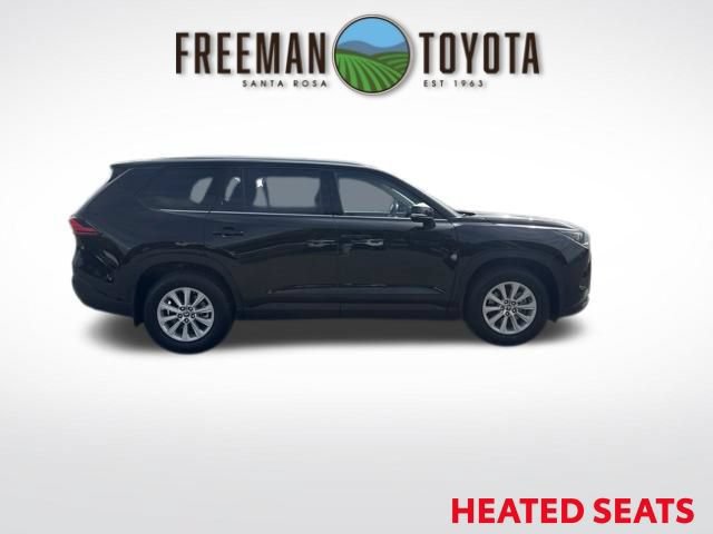 Used 2024 Toyota Grand Highlander AWD image 4