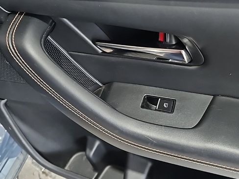 Used 2025 MAZDA CX-70 3.3 Turbo w/ Preferred Package image 14