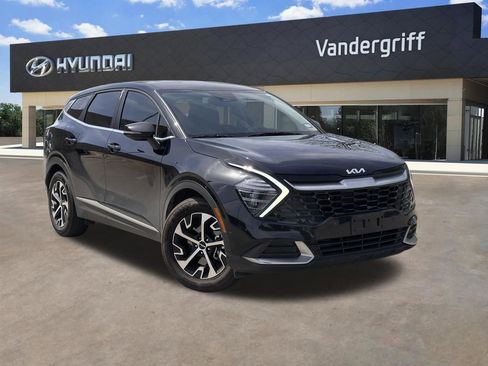 Used 2025 Kia Sportage EX image 1