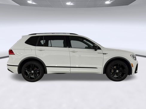 Used 2019 Volkswagen Tiguan SEL Premium R-Line FWD image 8