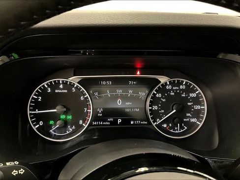Used 2023 Nissan Pathfinder Platinum AWD/4WD image 30
