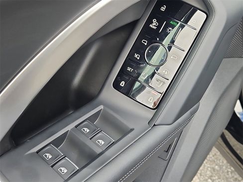 New 2025 Audi Q5 Premium Plus image 19