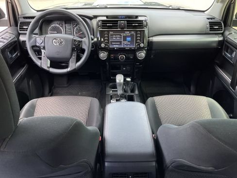 Used 2024 Toyota 4Runner TRD Off-Road AWD/4WD image 9