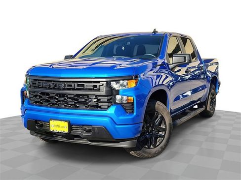 Used 2025 Chevrolet Silverado 1500 Custom w/ Turbomax Blackout Package image 1