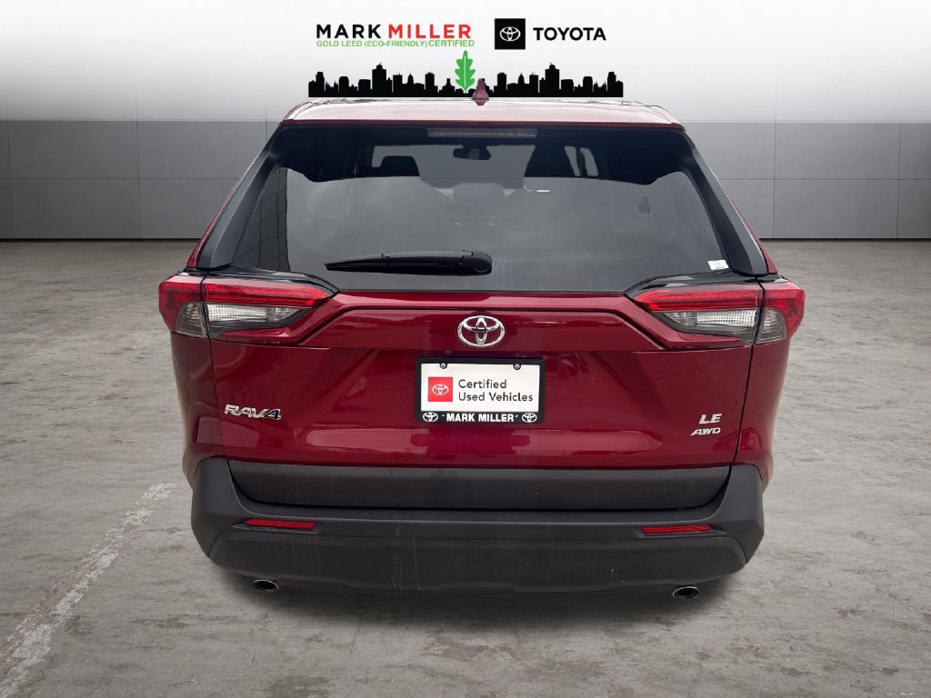 Certified 2025 Toyota RAV4 LE AWD/4WD image 4
