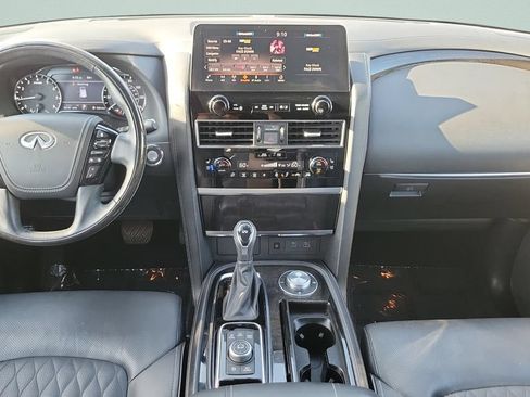 Used 2024 INFINITI QX80 Sensory AWD/4WD image 11