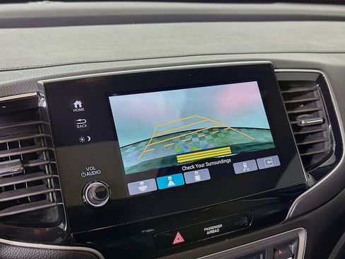 Certified 2023 Honda Passport TrailSport image 23