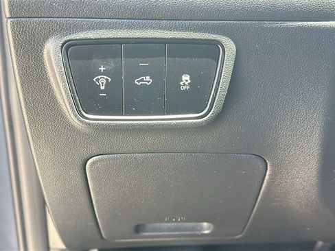 Used 2022 Hyundai Santa Cruz SE FWD image 20