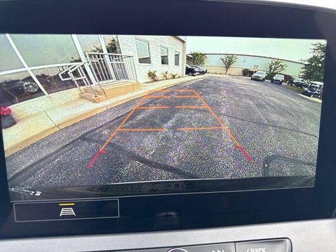 Used 2025 Chevrolet Blazer LT w/ Driver Confidence Package FWD image 21