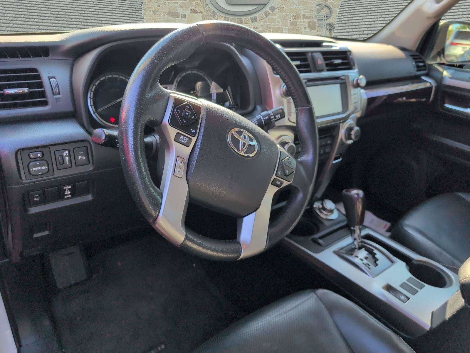 Used 2015 Toyota 4Runner Limited w/ Convenience Package AWD/4WD image 6