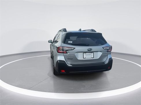 Used 2025 Subaru Outback Premium w/ Popular Package #1 image 7