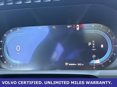 Certified 2025 Volvo XC90 B6 Plus image 17