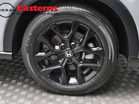 Used 2025 Honda HR-V Sport image 29