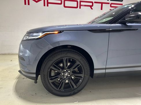 Used 2023 Land Rover Range Rover Velar S AWD/4WD image 3
