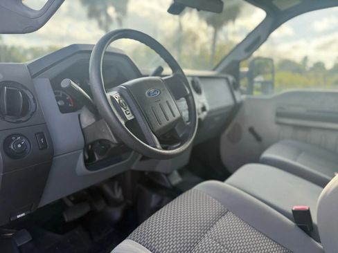 Used 2012 Ford F450 XL image 12