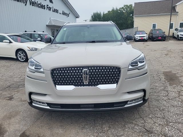 Used 2020 Lincoln Aviator Reserve w/ Equipment Group 202A AWD/4WD image 27