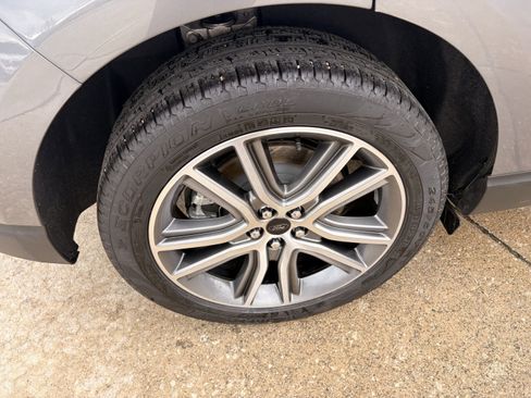 Used 2024 Ford Edge Titanium w/ Equipment Group 301A image 6