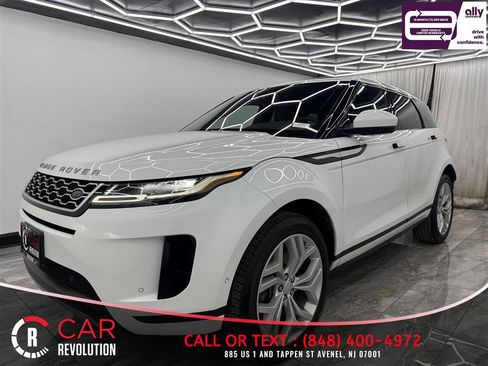 Used 2020 Land Rover Range Rover Evoque SE image 3