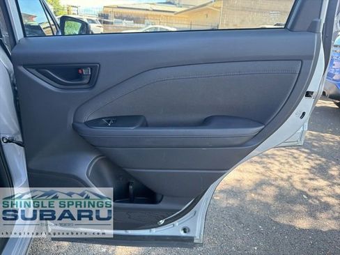 Certified 2025 Subaru Forester Premium AWD/4WD image 33