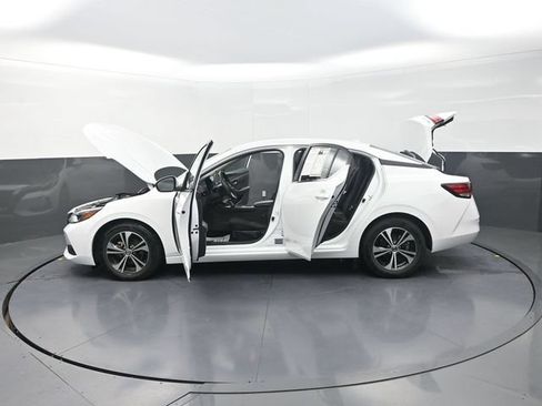 Used 2023 Nissan Sentra SV FWD image 32