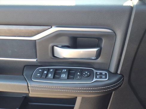 Certified 2024 RAM 2500 Big Horn w/ Night Edition image 4