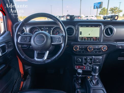 Used 2018 Jeep Wrangler Unlimited Rubicon AWD/4WD image 15