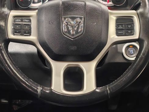 Used 2014 RAM 2500 Laramie w/ Convenience Group AWD/4WD image 5