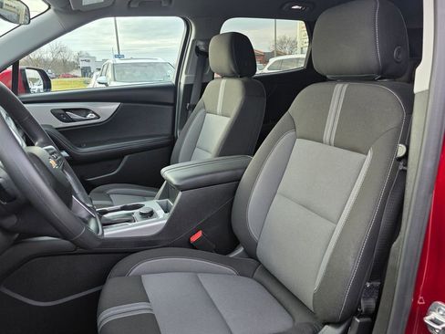 Used 2025 Chevrolet Blazer LT image 10