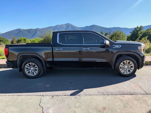 Used 2020 GMC Sierra 1500 Denali w/ Technology Package AWD/4WD image 7