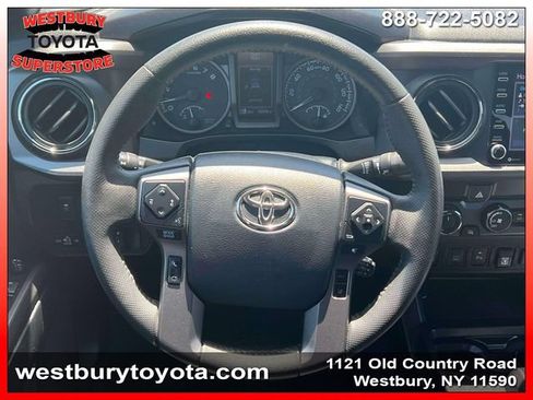 Used 2020 Toyota Tacoma TRD Sport w/ Technology Package AWD/4WD image 17