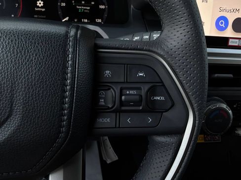 New 2026 Toyota 4Runner TRD Off-Road Premium AWD/4WD image 38