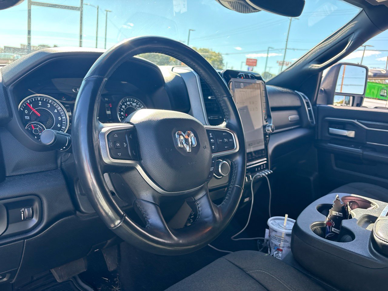 Used 2024 RAM 2500 Big Horn w/ Night Edition AWD/4WD image 4