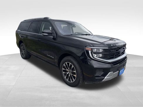 Used 2025 Ford Expedition Max Platinum AWD/4WD image 8