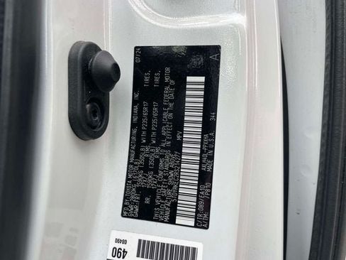 Certified 2024 Toyota Sienna XLE FWD image 21