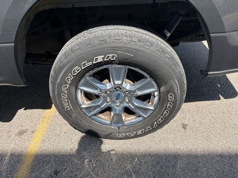 Used 2015 Ford F150 XLT w/ Equipment Group 301A Mid AWD/4WD image 37