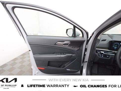New 2026 Kia Sportage SX Prestige image 9