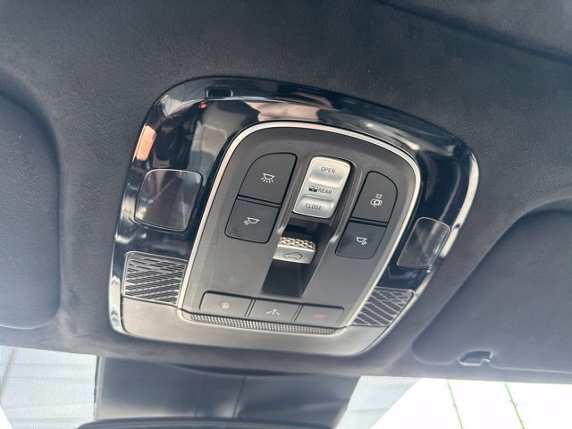 Used 2020 Hyundai Palisade Limited AWD/4WD image 24