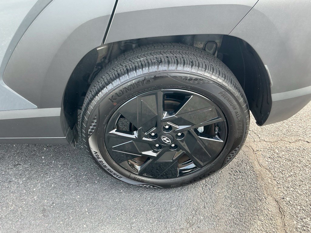 Certified 2026 Hyundai Kona SEL Sport AWD/4WD image 14