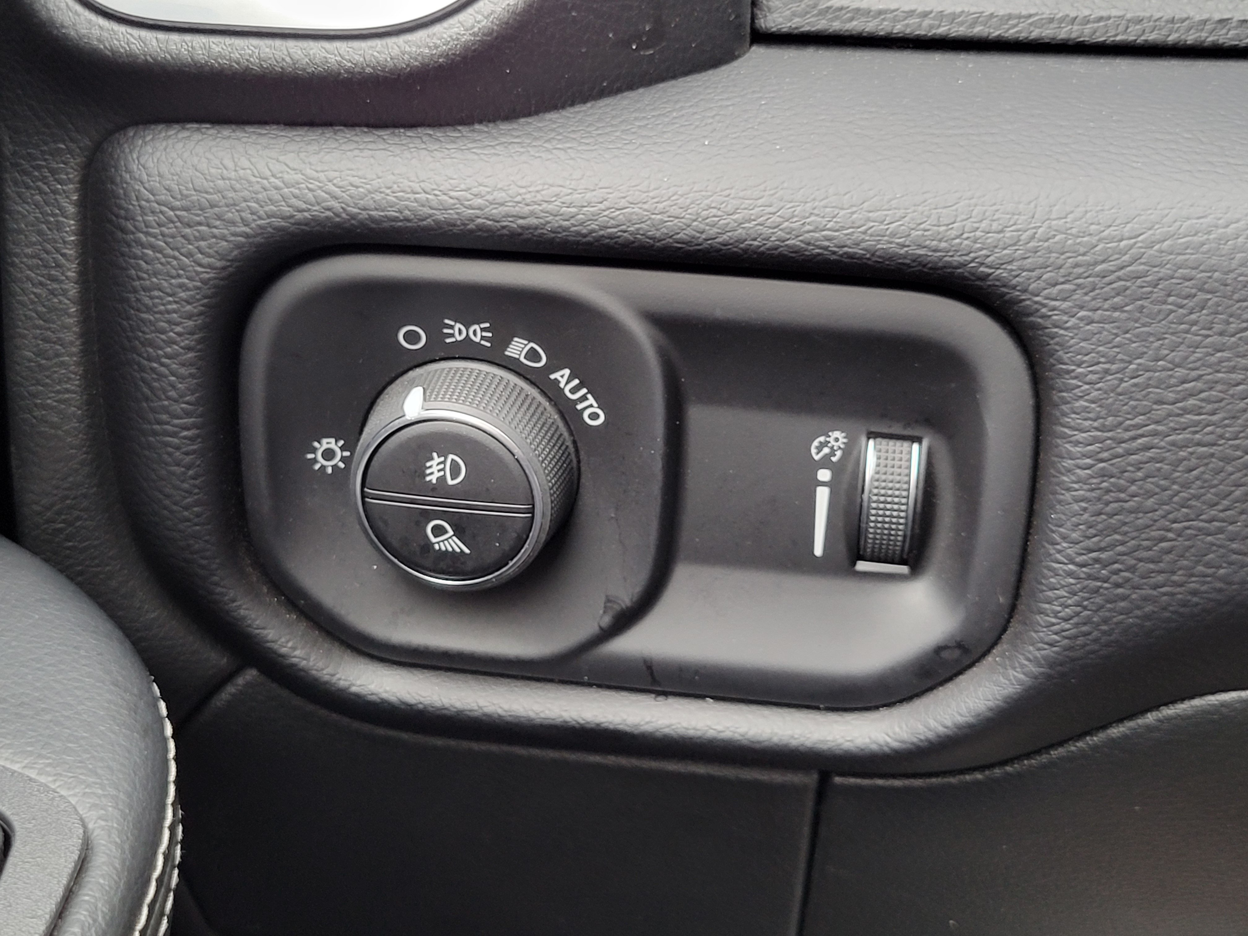 Used 2026 RAM 2500 Big Horn AWD/4WD image 11