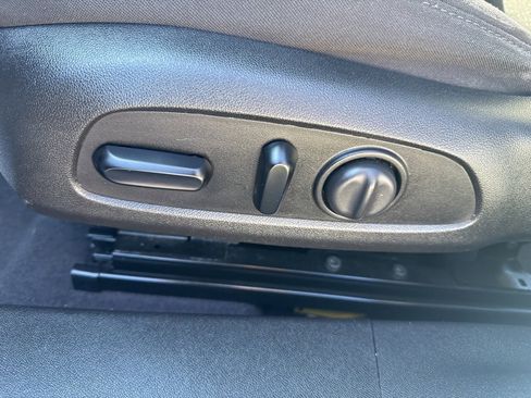 Used 2020 Chevrolet Malibu LT image 20