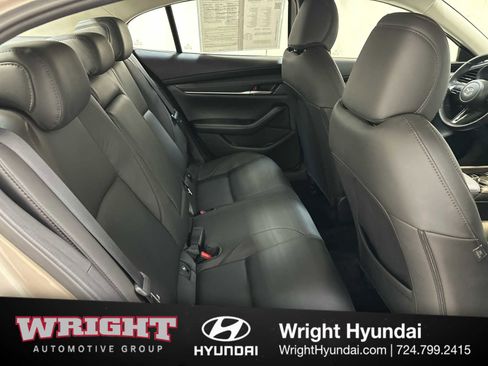 Used 2024 MAZDA MAZDA3 s image 15