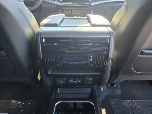 New 2025 Jeep Wagoneer Series II image 29