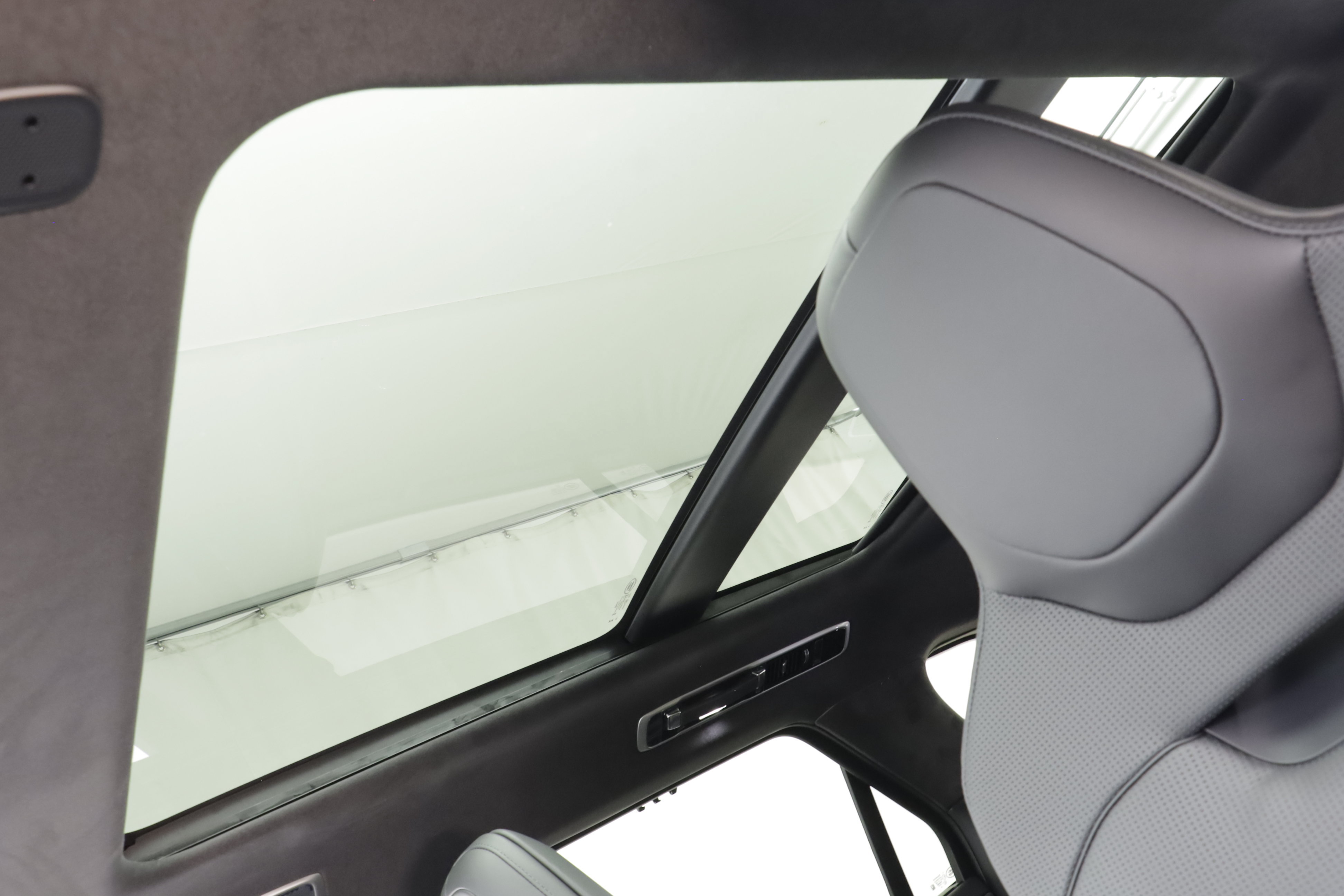 New 2027 Land Rover Range Rover Sport Twenty Edition AWD/4WD image 18