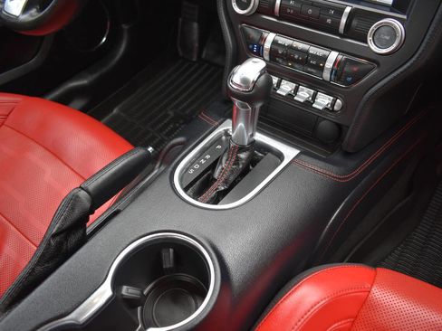 Used 2022 Ford Mustang Premium w/ Equipment Group 201A RWD image 19
