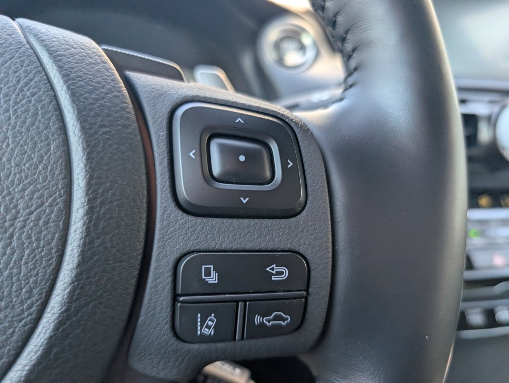 Used 2025 Lexus IS 350 F Sport w/ Accessory Package RWD image 17