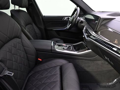 Used 2024 BMW X5 M60i w/ Climate Comfort Package image 16