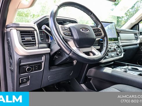 Used 2024 Ford Expedition XLT RWD image 21